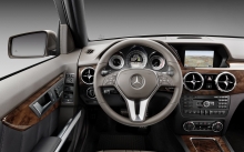 Место глазами водителя в новом Mercedes GLK-class
